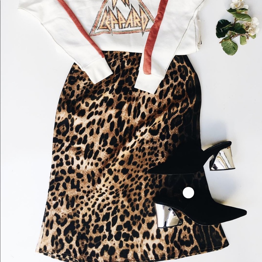 Van De Vort - Vagabond Cheetah Midi Skirt
